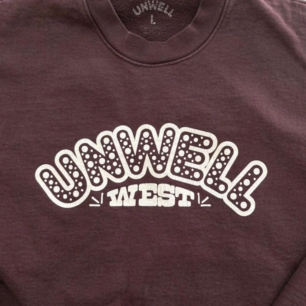 UNWELL West Tour 2024 Medium Brown Sweatshirt - Picture 3 of 4